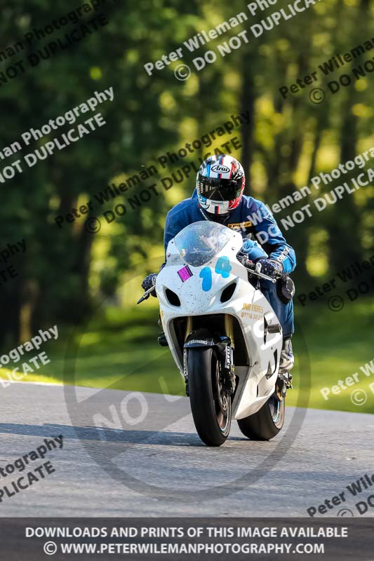 cadwell no limits trackday;cadwell park;cadwell park photographs;cadwell trackday photographs;enduro digital images;event digital images;eventdigitalimages;no limits trackdays;peter wileman photography;racing digital images;trackday digital images;trackday photos